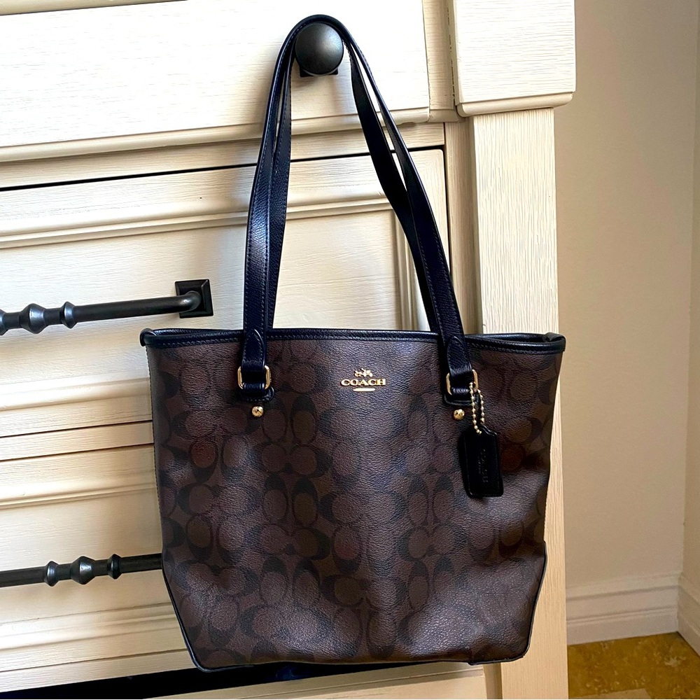 Coach Tote